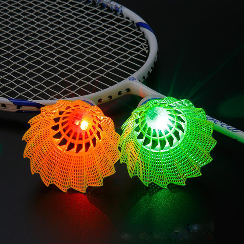 WELKIN 4pcs Dark Night LED Glo - Badminton Nylon Shuttlecock ulasan dan harga
